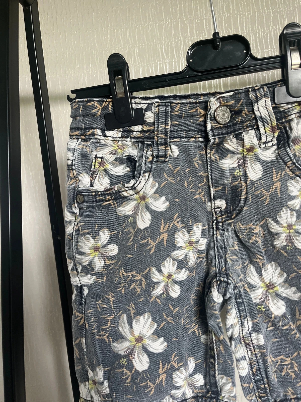 Shorts – photo 3